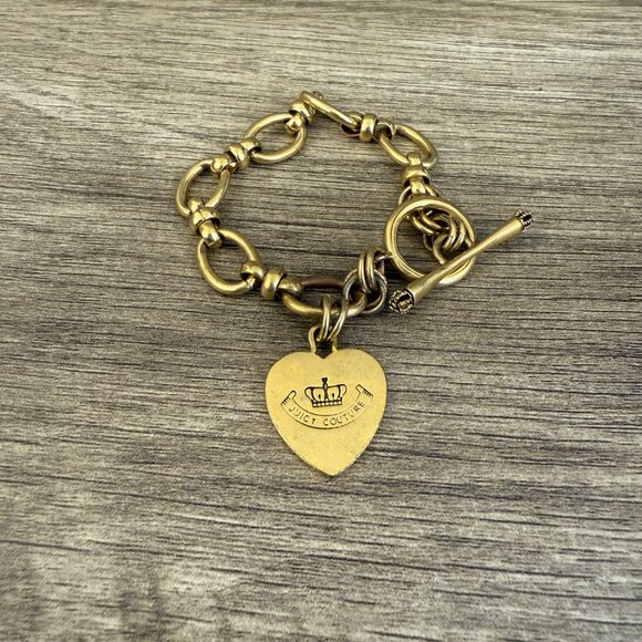 VTG Juicy Couture Gold-Tone Link Bracelet With Heart Charm & Engraved Design - Picture 2 of 7
